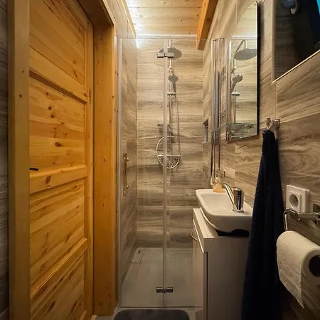 Pod Dubem Kamenak Moravany (Hodonin)